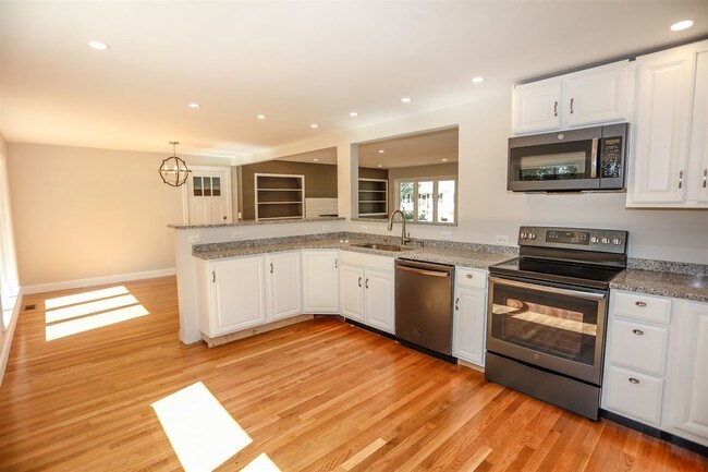 Foto del edificio - 5 Park Dr