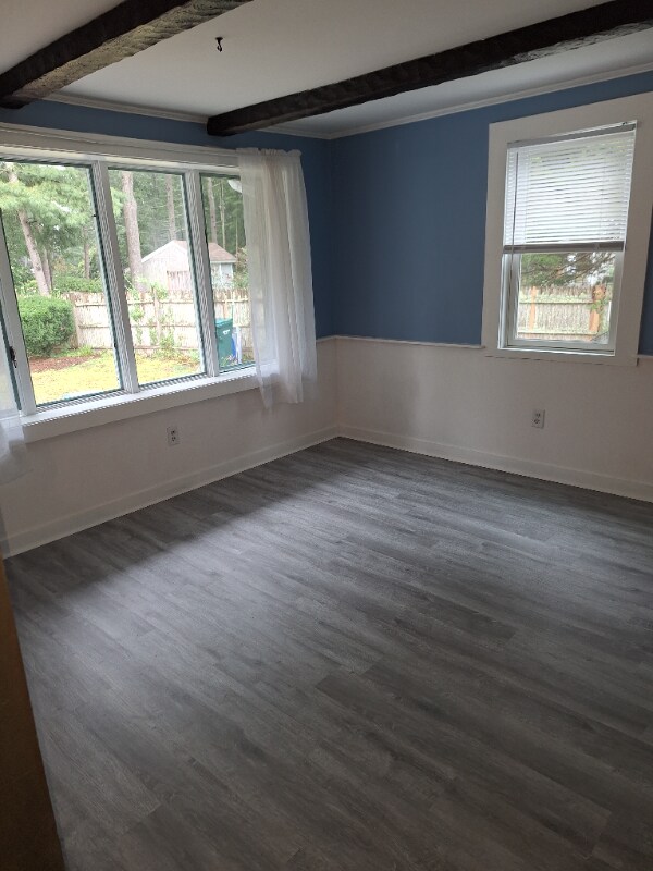 Building Photo - 28 2nd Brook St