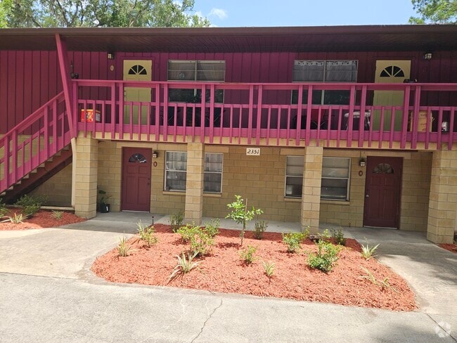 Building Photo - 2351 SW 32 Pl