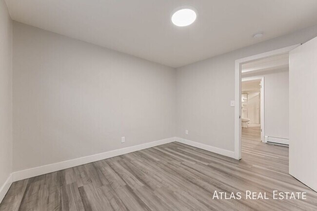 Foto del edificio - 3150 N Harlan St