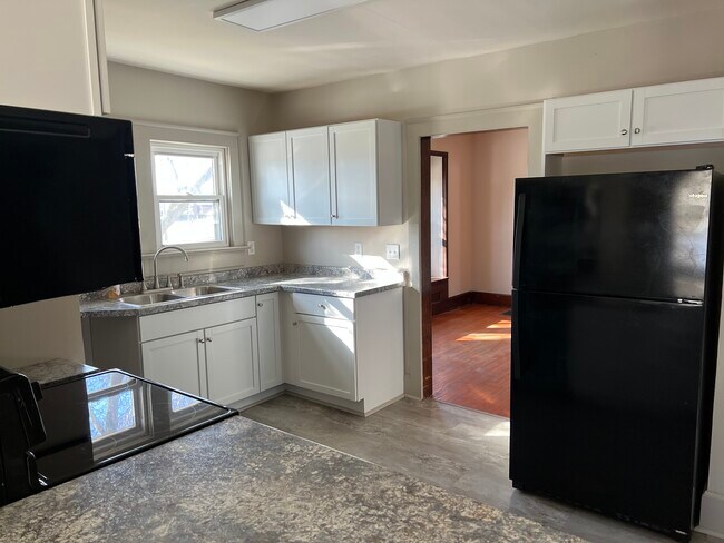 Building Photo - 4800 S 7th St