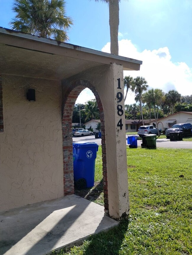 Foto del edificio - Beautifully Updated 2-Bedroom Home in Prime Location!