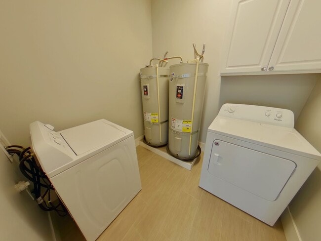 Building Photo - The Ty