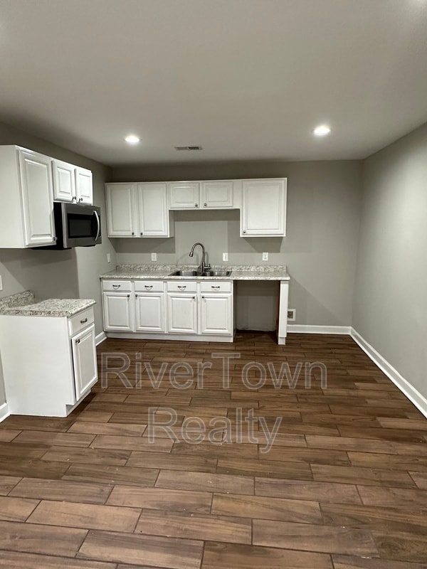 Photo - 485 Quinn Rd House