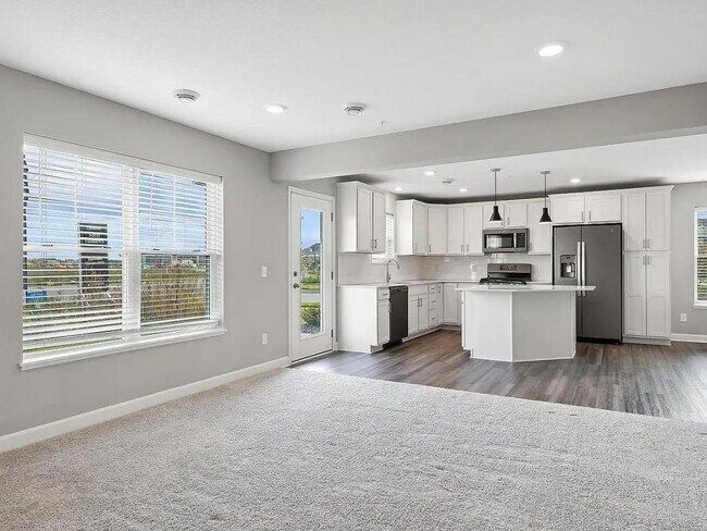 Foto del edificio - 23310 Amber Dr