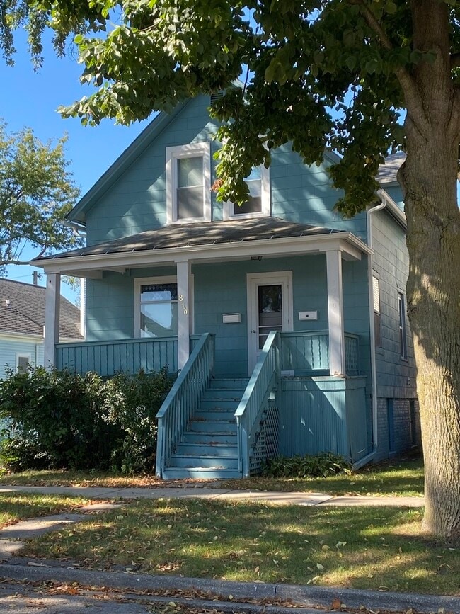 Building Photo - 8540 Georgiana Ave