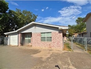 Building Photo - 108 Doherty Ave