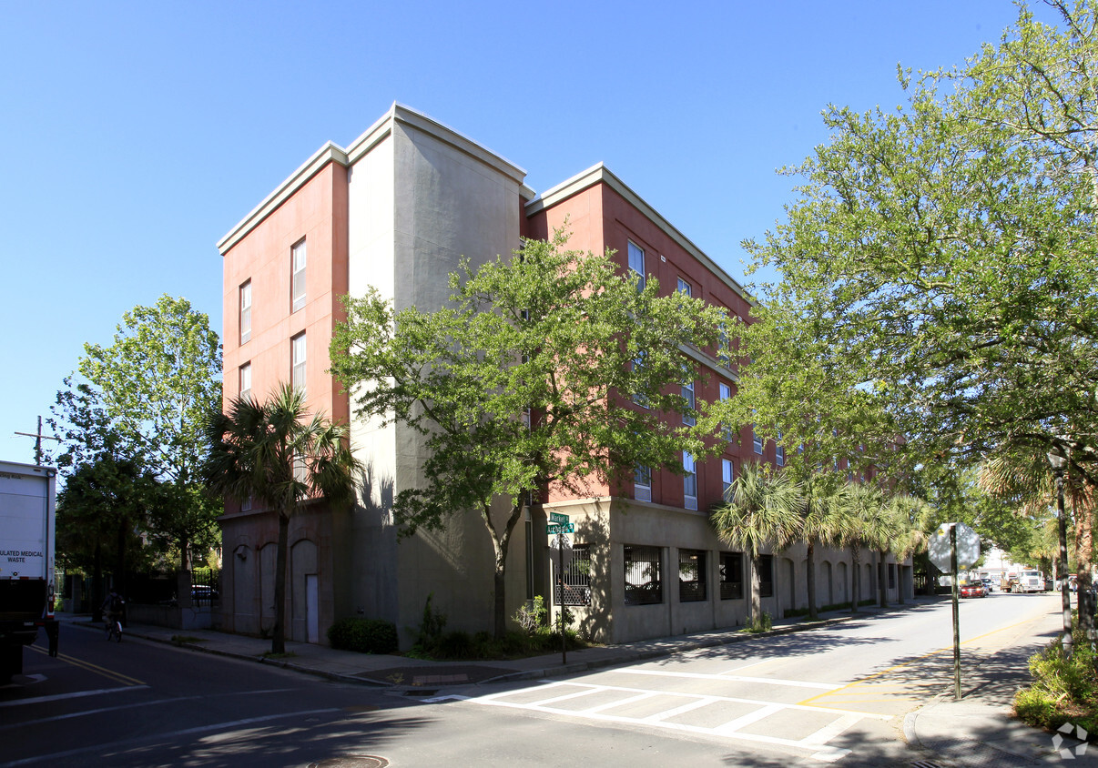 Primary Photo - The Canterbury House