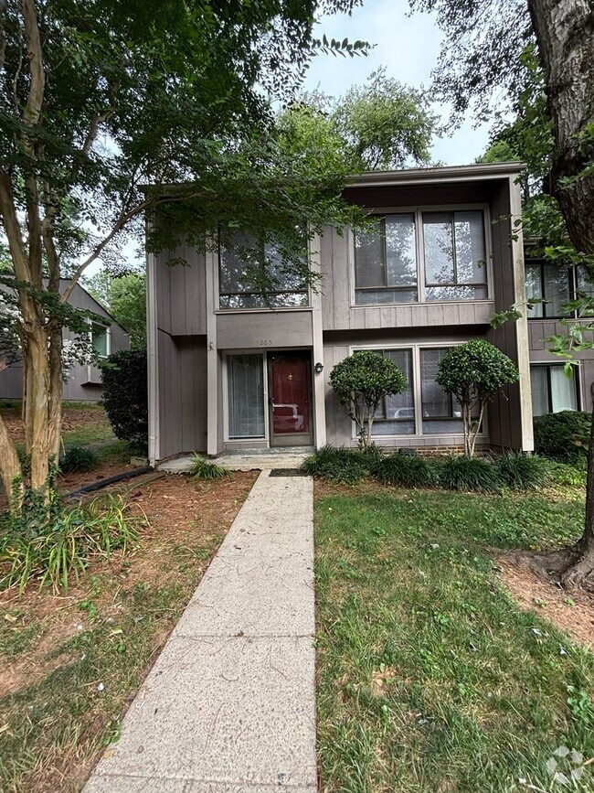 Building Photo - 5265 Windy Hill Dr