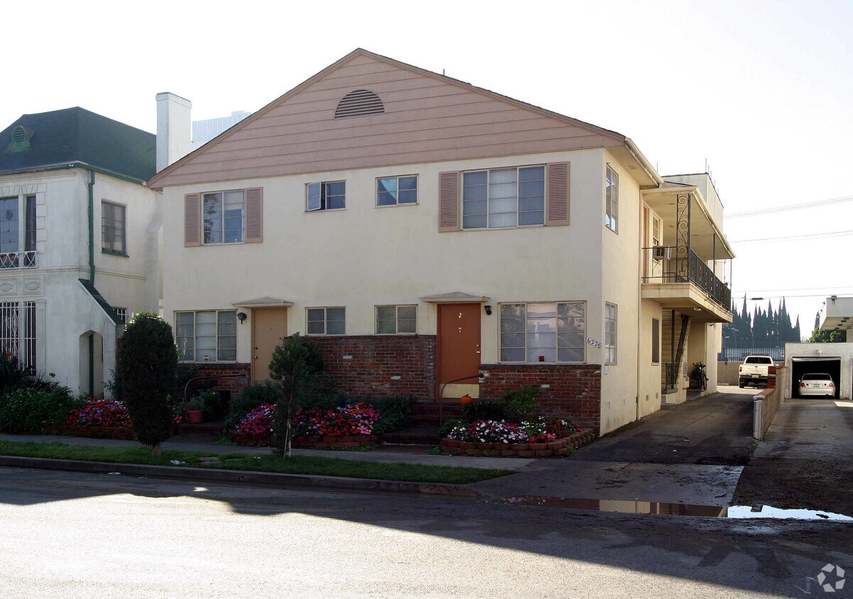 Primary Photo - 6228 Orange St