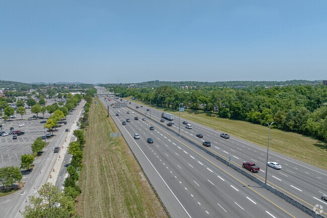 I-65 North in Brentwood heads to Nashville.