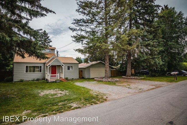 Foto del edificio - 3 br, 2 bath House - 522 4th St West