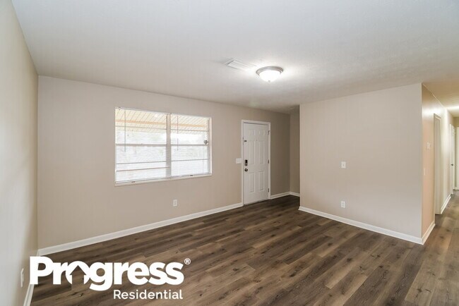 Building Photo - 4415 Argentine Dr N