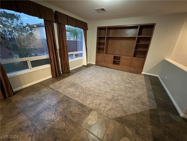 Building Photo - 9876 Maspalomas St