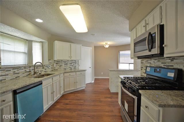 Foto del edificio - 3 br, 2.5 bath House - 2116 Stein Way