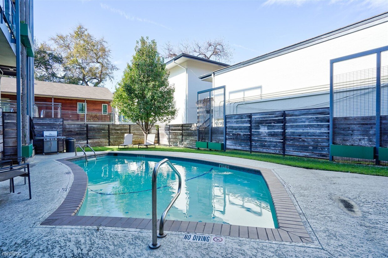 Primary Photo - 1 br, 1 bath Condo - 904 West Ave 115 115