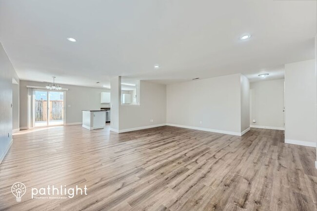 Building Photo - 10414 192nd St Ct E