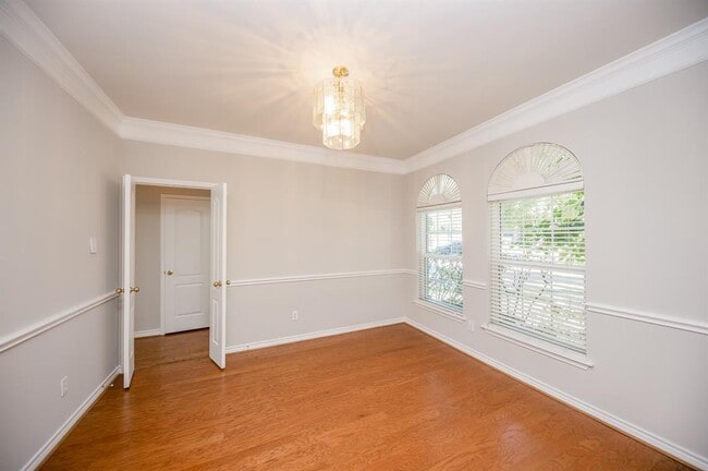 Building Photo - 406 Sterling Heights Ln