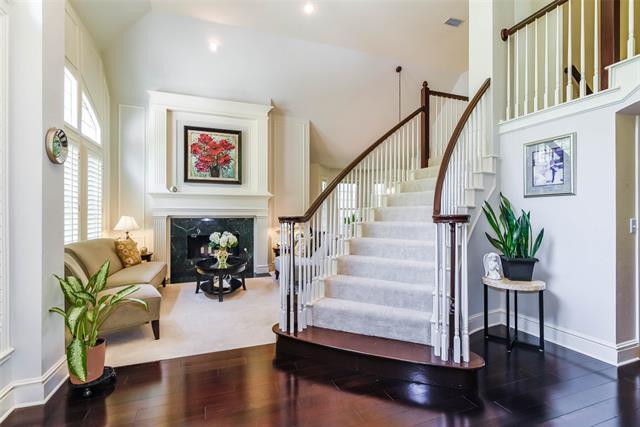 Building Photo - 910 Parkwood Ct