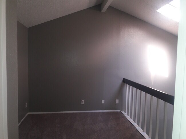 Upstairs Loft - 6143 Ludington Dr