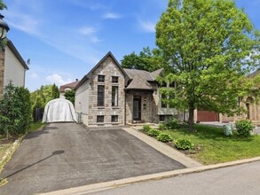Building Photo - 73 Rue Clarence