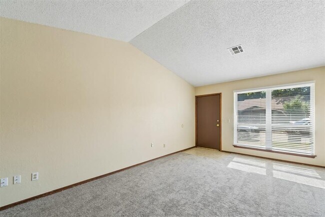 Foto del edificio - 208 Hudson Pl