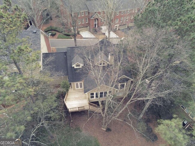 Foto del edificio - 7155 Roswell Rd