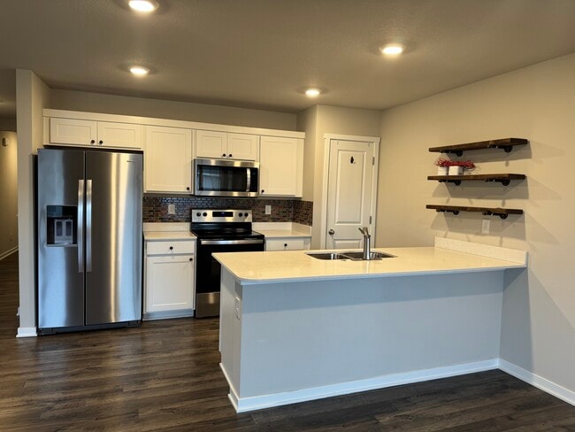 Foto del edificio - 2200 Barry Dr