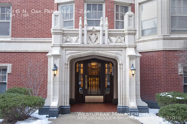 Foto del edificio - Gorgeous Condo in Heart of Oak Park