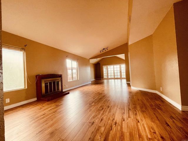 Building Photo - 6858 Bullock Dr