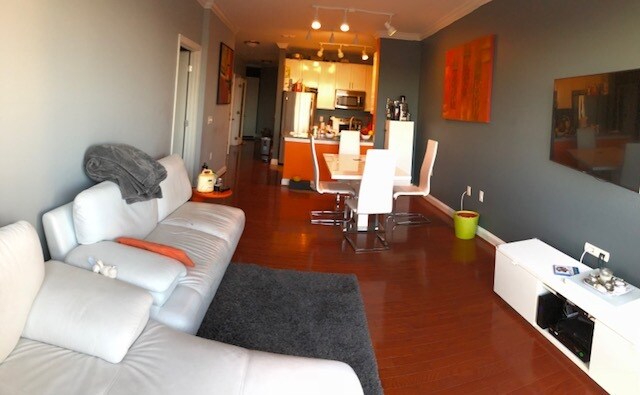 Living / Dining - 1391 Pennsylvania Ave SE