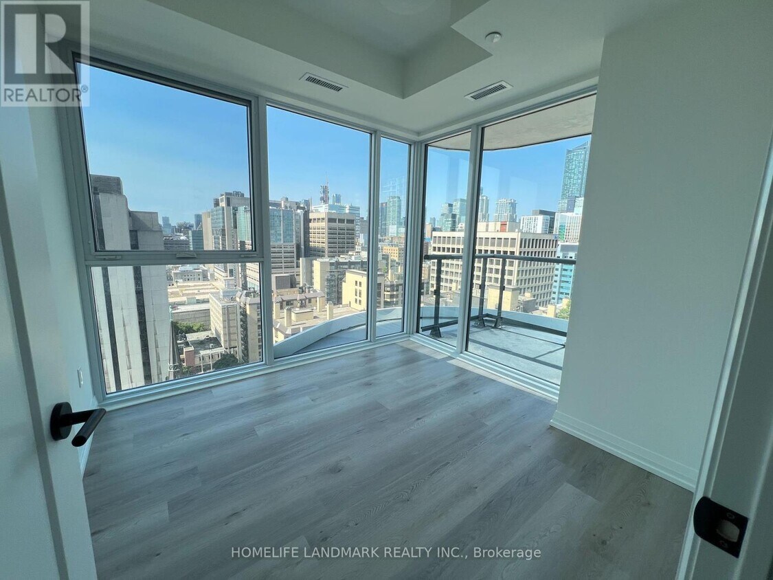 Photo principale - 280-2280 Dundas St W