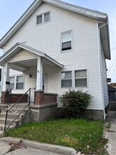 Building Photo - 413 Marion Pl NW