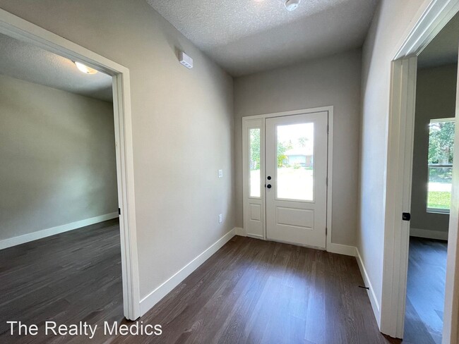 Building Photo - 4 br, 2 bath House - 1366 Pavillion St NW