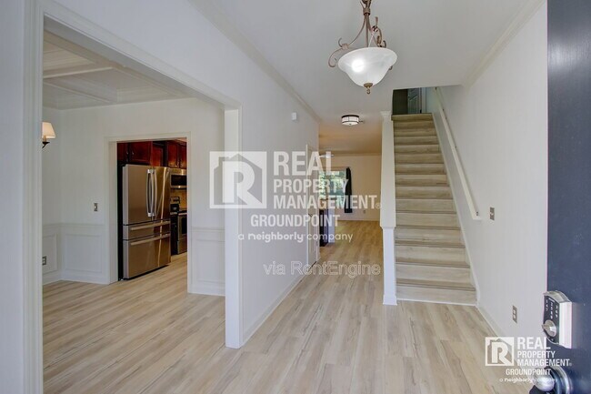 Foto del edificio - 128 Balsam Cir