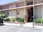 Foto principal - 1 Bedroom Condo (Available Immediately)