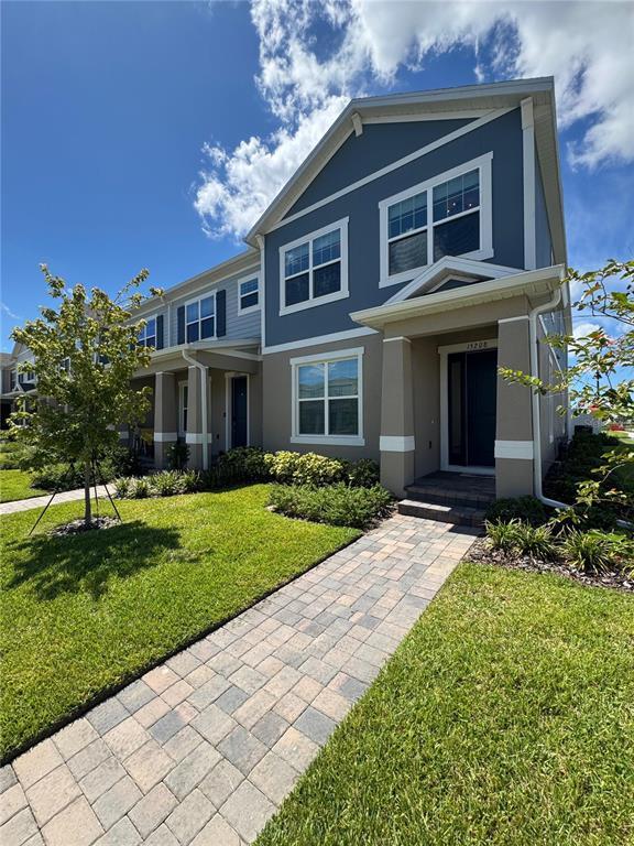 Foto del edificio - 15208 Blue Peacock Ln