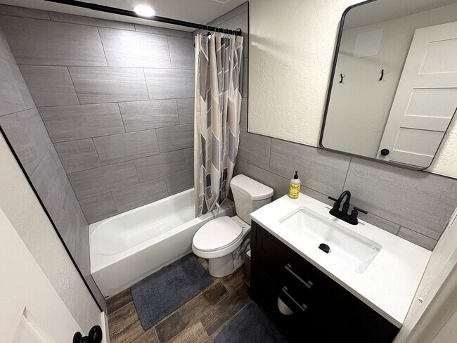 Foto del edificio - 720 N 10th St