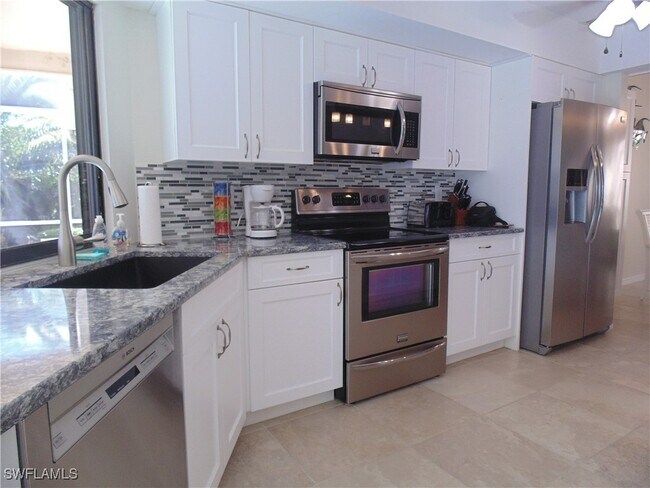 Foto del edificio - 4011 SW 2nd Ave