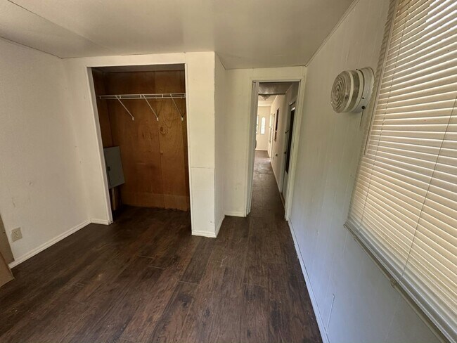 Foto del edificio - 130 S Suncoast Blvd