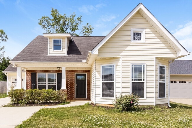 Building Photo - 224 Stonecreek Pl
