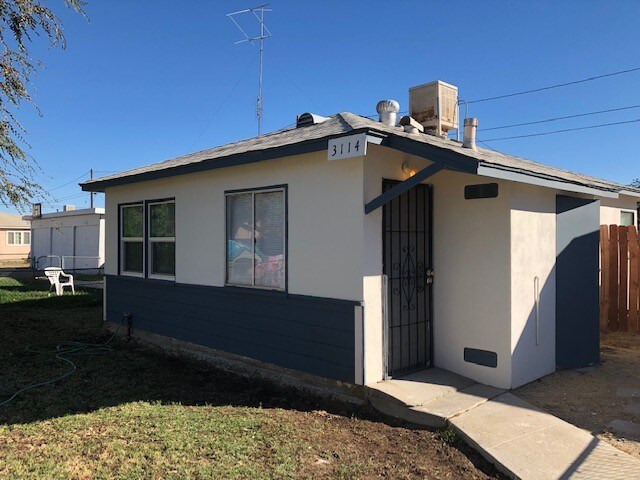 Foto del edificio - 3114 E Ave H-8