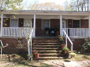 Building Photo - 602B Taggart Ave