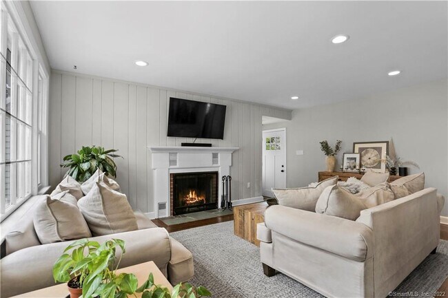 Foto del edificio - 80 Ridgewood Ave