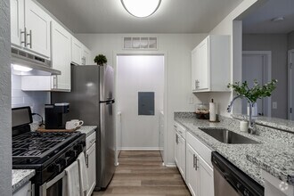 Interior Photo - The Orion