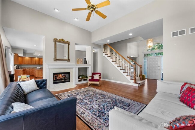 Building Photo - 1395 Cranbrook Cir