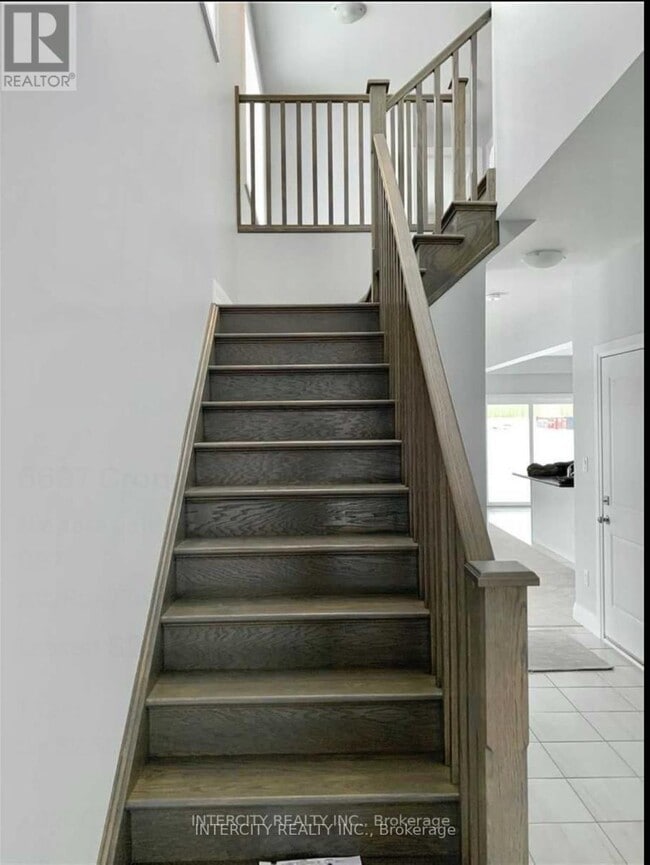 Building Photo - 6697 Cropp St