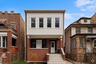 Building Photo - 3236 W Eastwood Ave