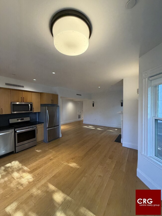 Building Photo - 83-84 Gardner St. Unit U200