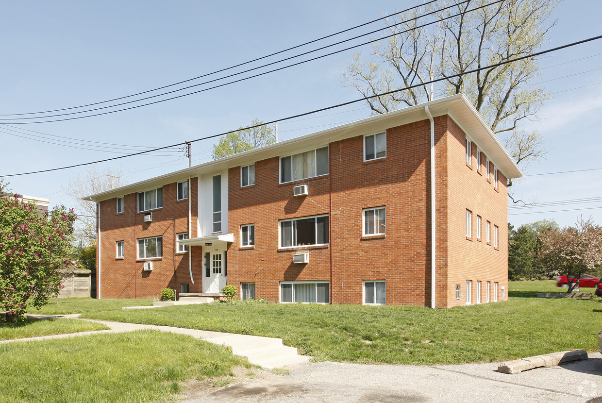 Primary Photo - Brookport Apartments